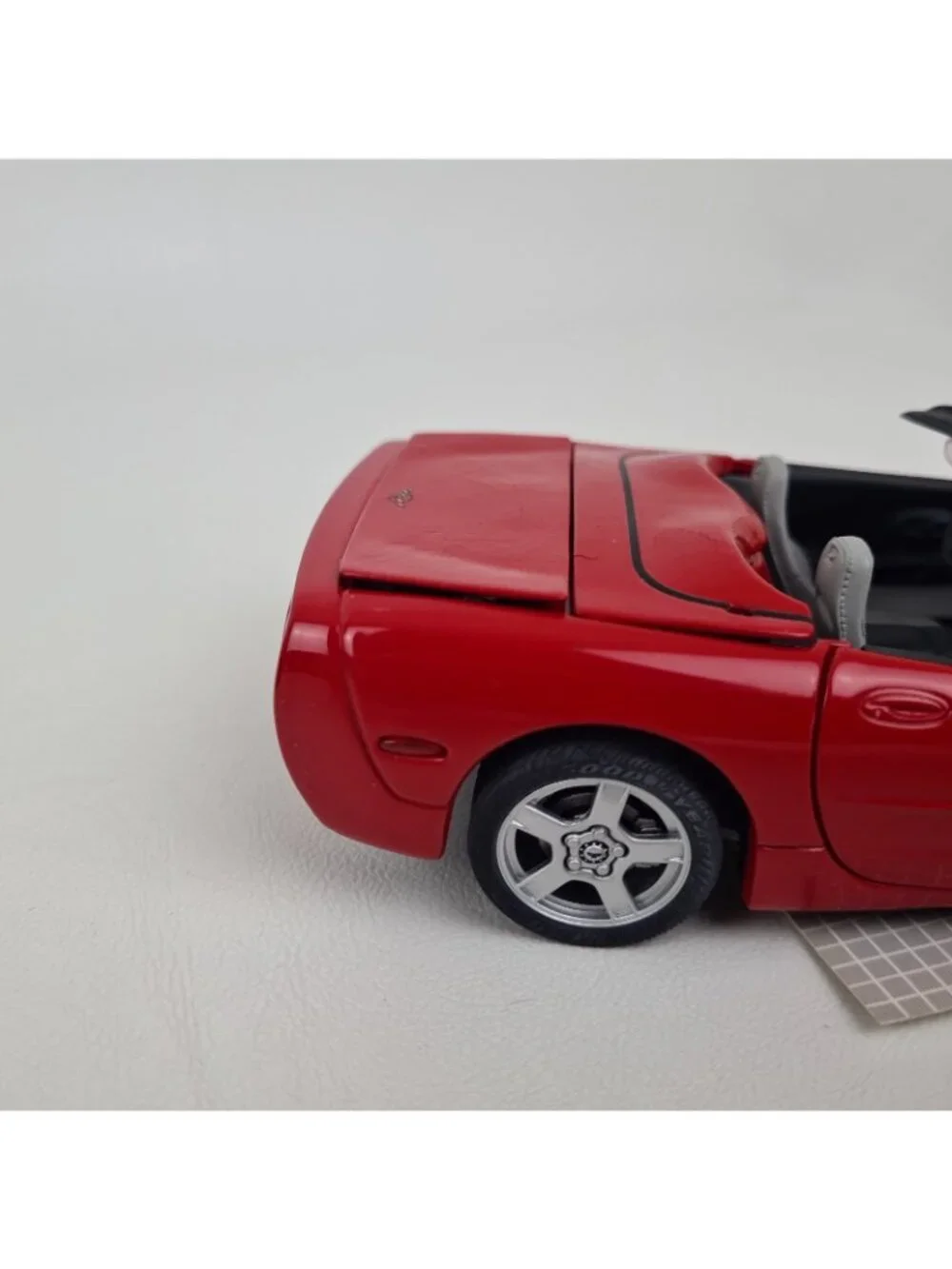 Franklin Mint 1:24 Diecast The Limited Edition All American Corvette #0065